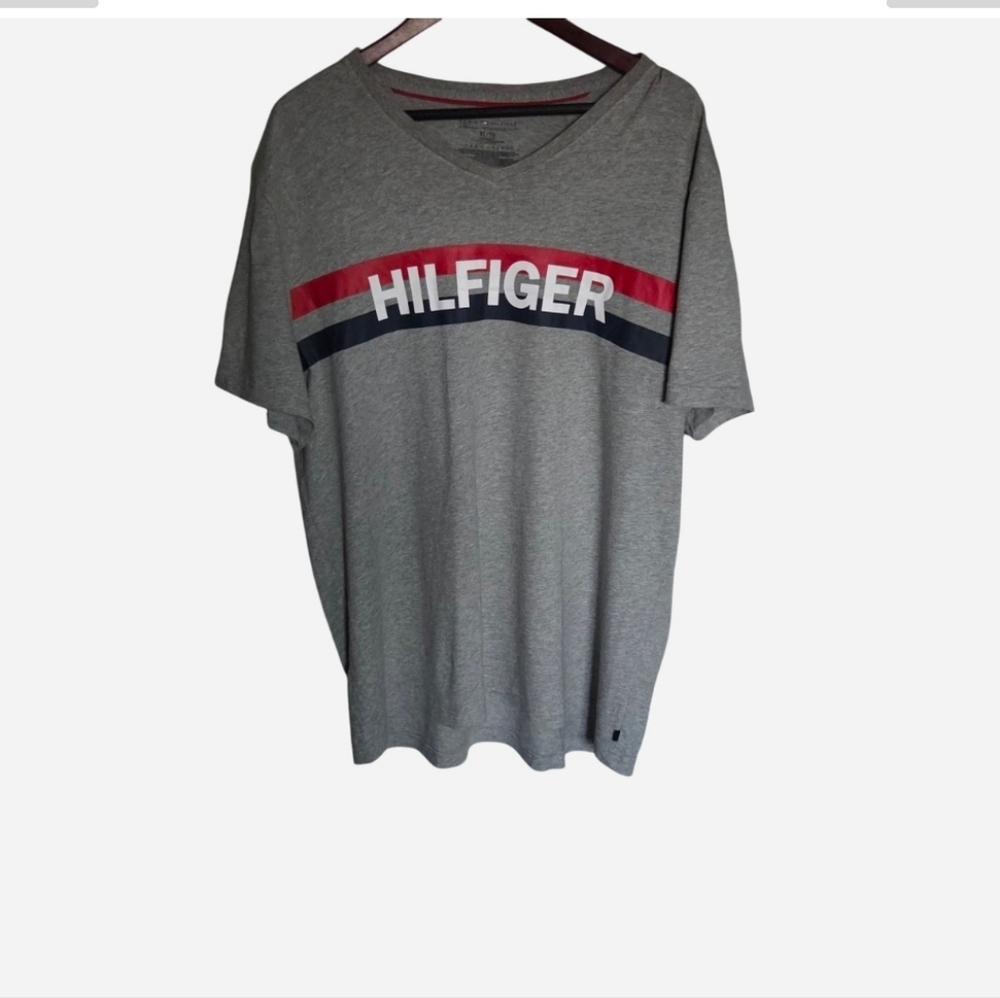 Tommy Hilfiger Gray Tee with Bold Red and Blue Accents